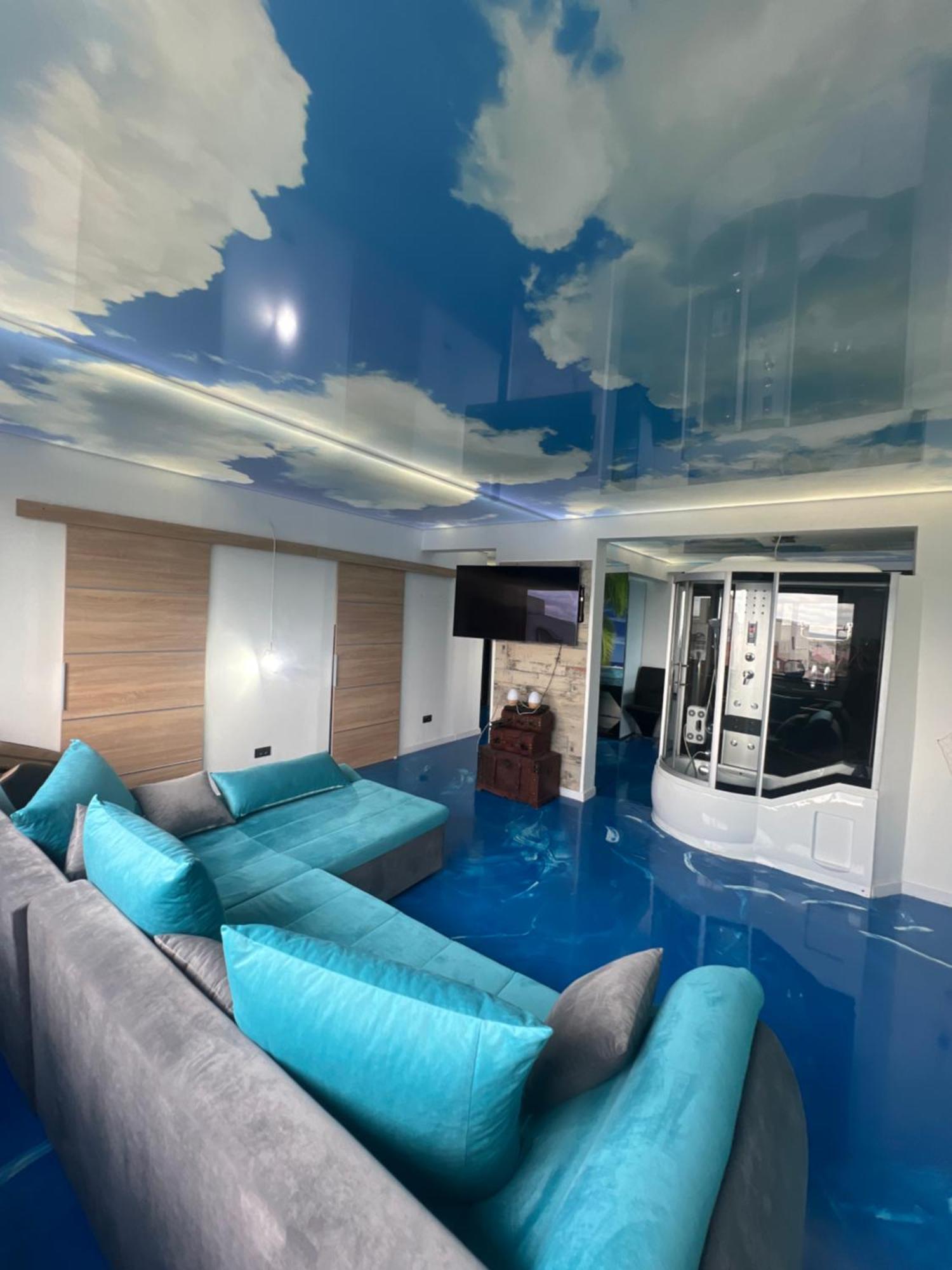 Delux Apartment Craiova Bagian luar foto