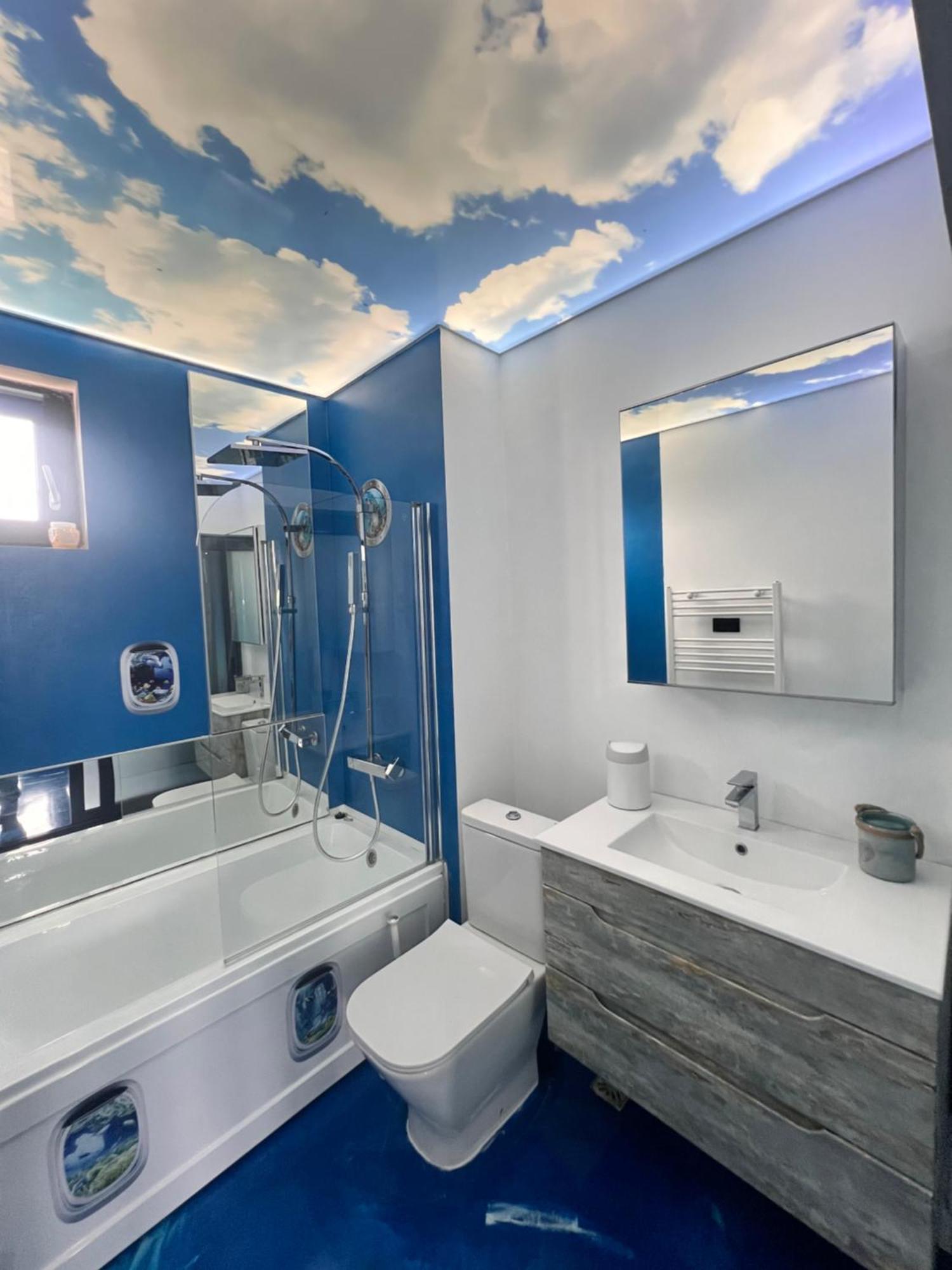 Delux Apartment Craiova Bagian luar foto