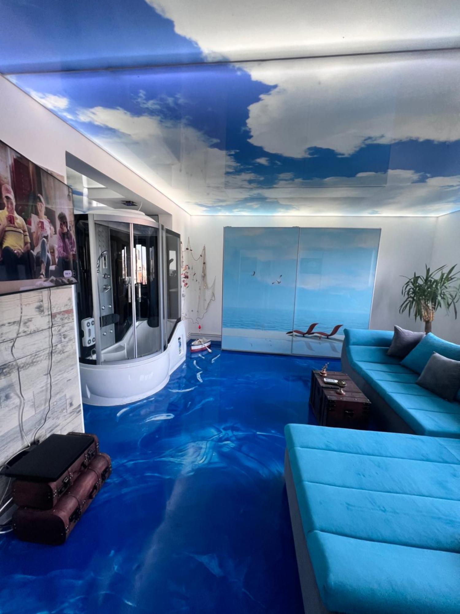 Delux Apartment Craiova Bagian luar foto