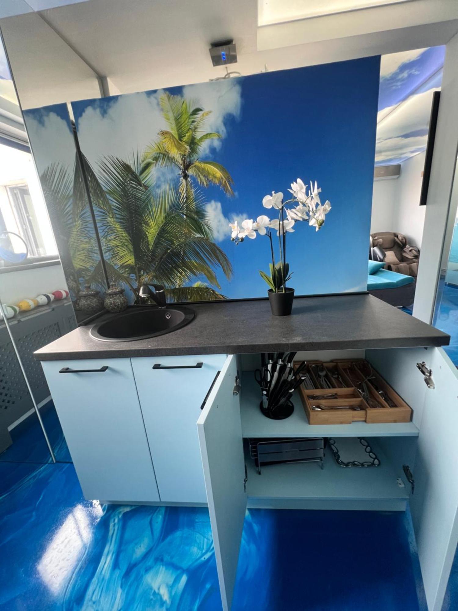 Delux Apartment Craiova Bagian luar foto